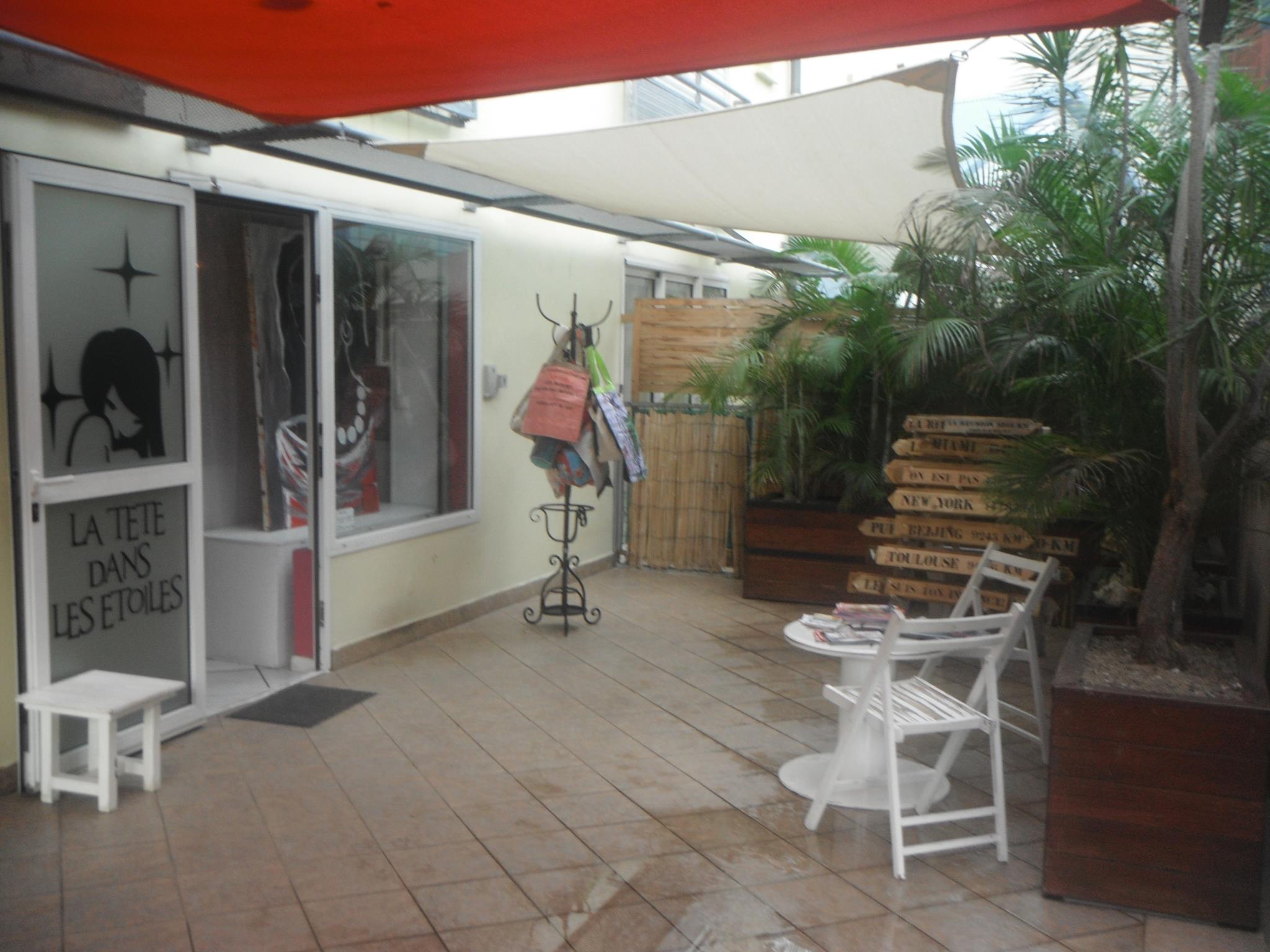 la-tete-dans-des-etoiles-st-gilles-les-bains